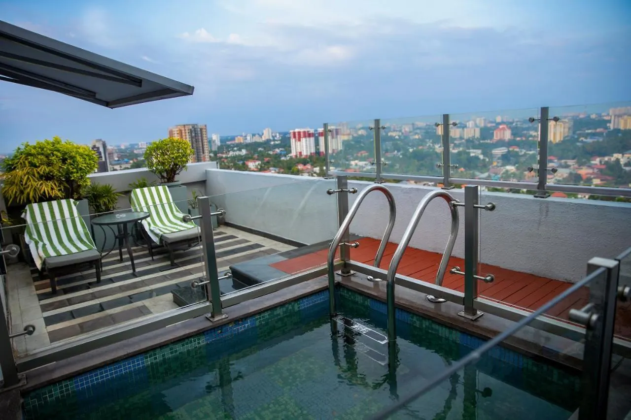 ***** Hotel Holiday Inn Cochin By Ihg Kochi India