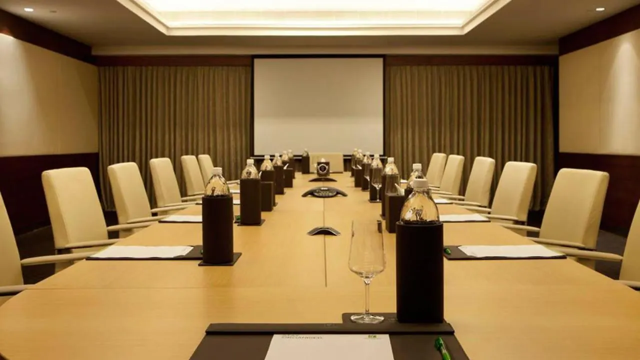 Holiday Inn Cochin By Ihg Kochi India
