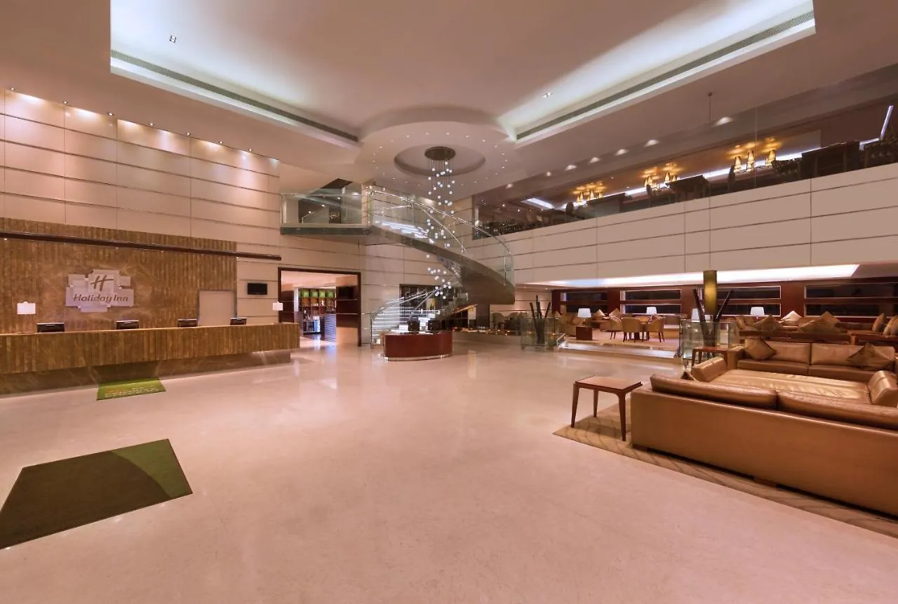 Holiday Inn Cochin By Ihg Kochi Hotel