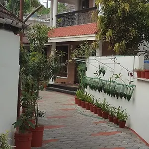 Birds Nest Homestay