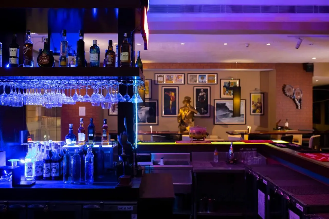 Holiday Inn Cochin By Ihg Kochi Hotel