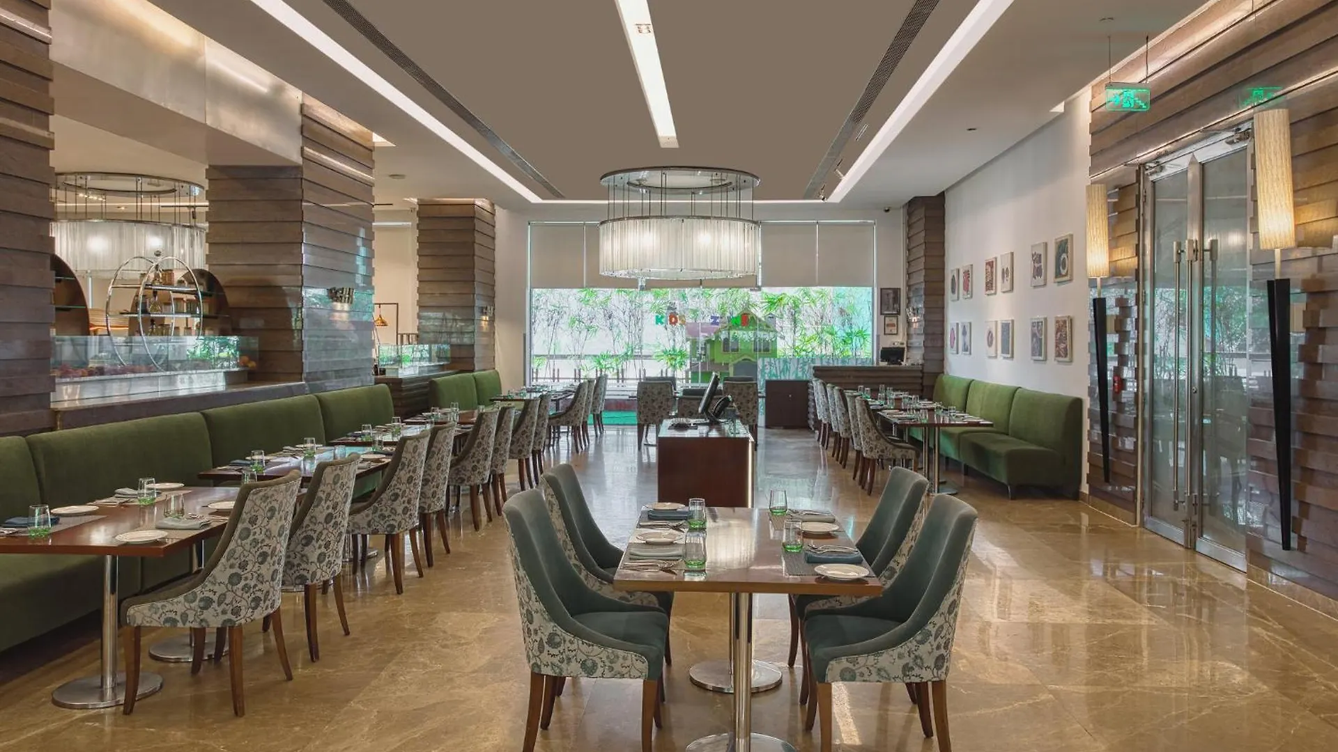 Hotel Holiday Inn Cochin By Ihg Kochi