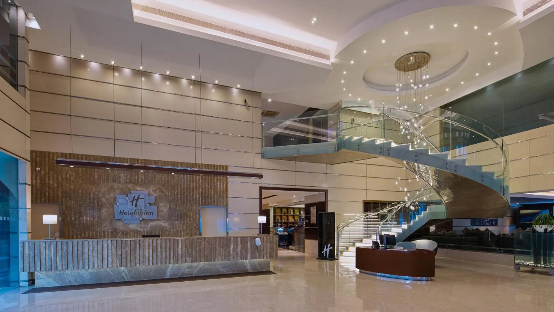 Holiday Inn Cochin By Ihg Kochi