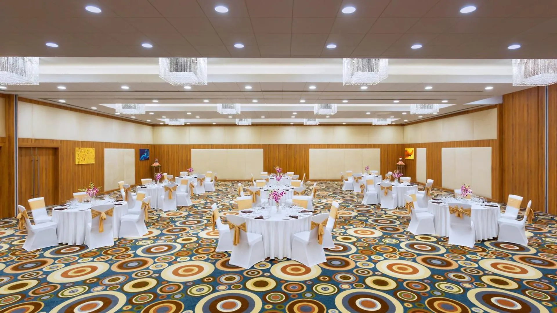 Holiday Inn Cochin By Ihg Kochi Indien