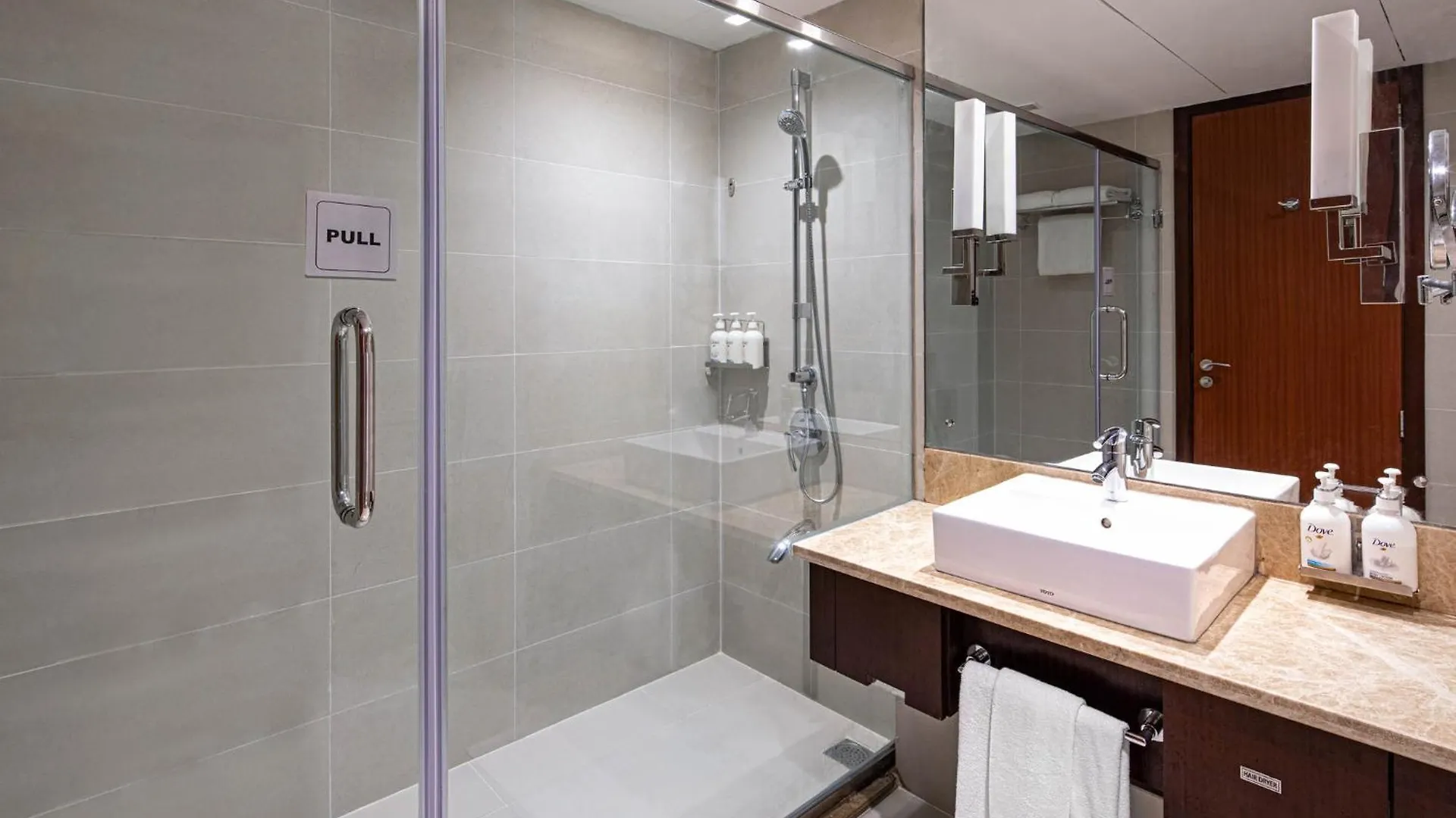 Holiday Inn Cochin By Ihg Kochi 5*,  Indien