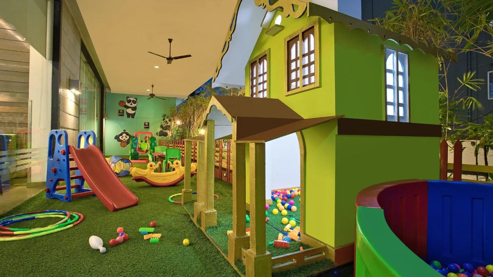 Hotel Holiday Inn Cochin By Ihg Kochi